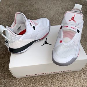 Air Jordan 33s!